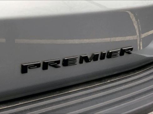 Used 2024 Chevrolet Tahoe Premier w/ Premium Package image 9