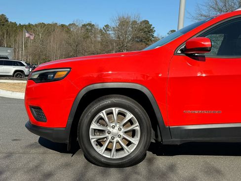 Used 2021 Jeep Cherokee Latitude image 11