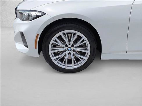 Used 2023 BMW 330i Sedan w/ Driving Assistance Package RWD image 25