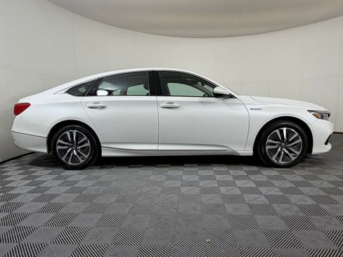 Used 2021 Honda Accord EX image 8