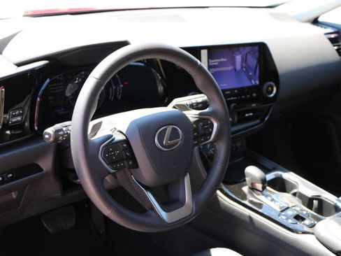 Used 2025 Lexus NX 350 AWD w/ Accessory Package (2T) image 17