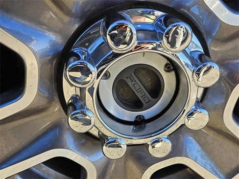 Used 2024 Ford F350 Lariat w/ Lariat Ultimate Package image 9