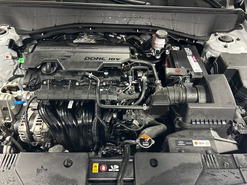 Used 2025 Hyundai Kona SEL image 24