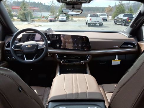New 2026 Chevrolet Tahoe High Country AWD/4WD image 22