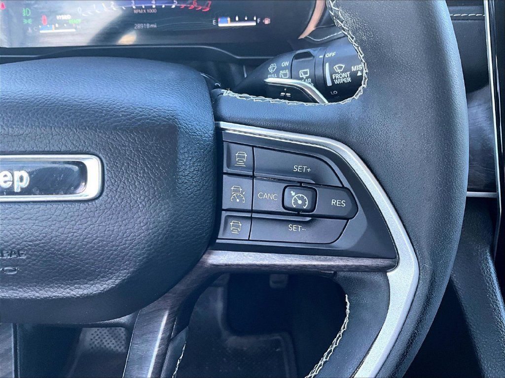 Used 2023 Jeep Grand Cherokee 4WD 4xe image 24