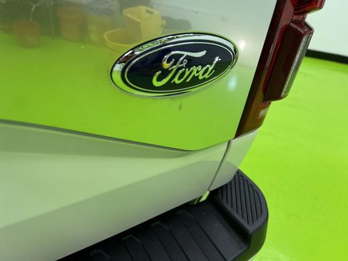 Used 2017 Ford F150 Platinum AWD/4WD image 13
