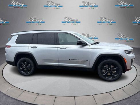New 2026 Jeep Grand Cherokee L Limited AWD/4WD image 2