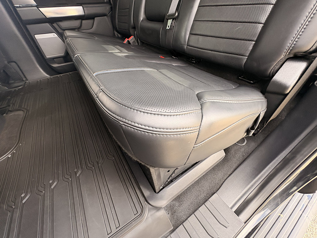 Used 2025 Ford F150 Platinum w/ FX4 Off-Road Package AWD/4WD image 19
