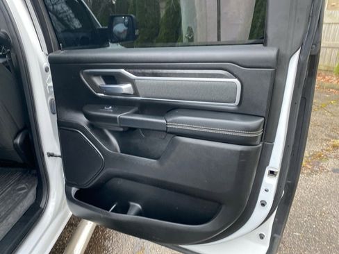 Used 2019 RAM 1500 Big Horn image 25