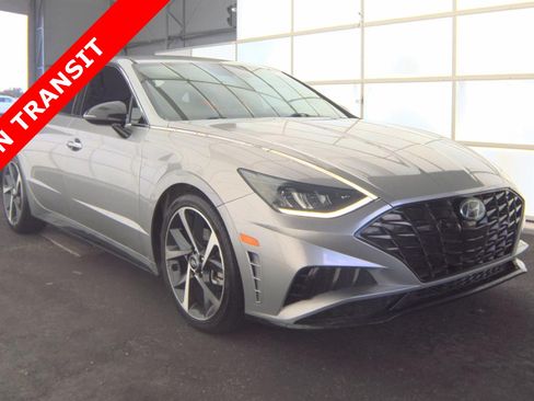 Used 2021 Hyundai Sonata SEL Plus FWD image 3