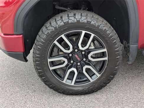 Used 2023 GMC Sierra 1500 AT4 w/ AT4 Premium Package AWD/4WD image 19