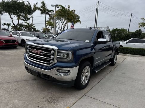 Used 2018 GMC Sierra 1500 SLT AWD/4WD image 9