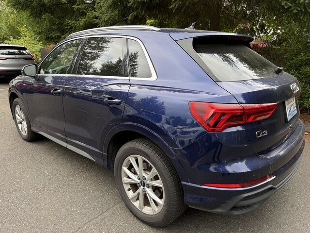 Used 2025 Audi Q3 2.0T Premium AWD/4WD image 4