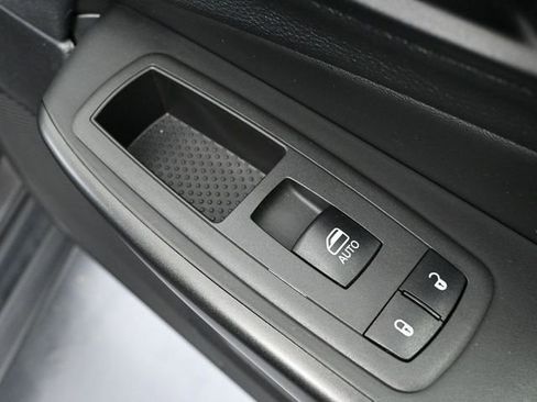 Used 2022 Jeep Cherokee Trailhawk image 43