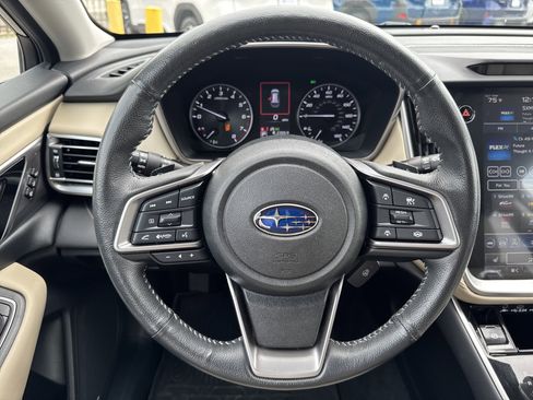 Used 2023 Subaru Outback Limited image 12