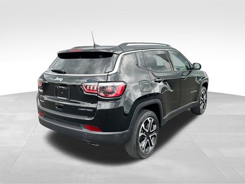 Used 2022 Jeep Compass Limited w/ Sun and Sound Group AWD/4WD image 8