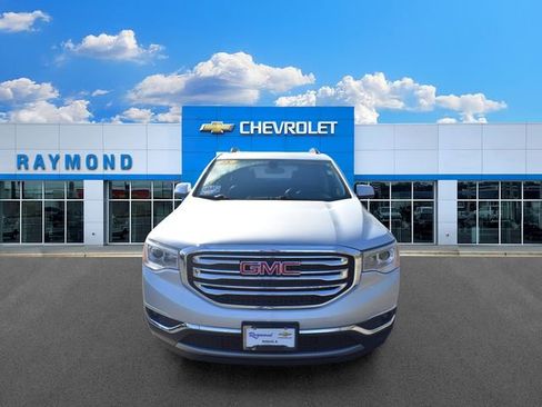 Used 2018 GMC Acadia SLT w/ LPO, Floor Liner Package AWD/4WD image 8