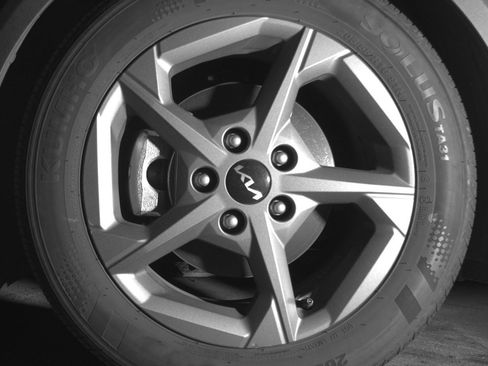 Used 2025 Kia K4 LXS image 12