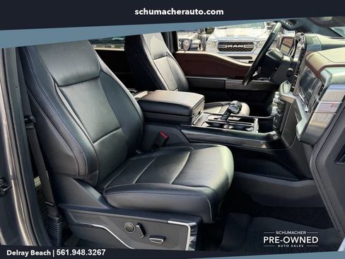 Used 2022 Ford F150 Lariat w/ Equipment Group 502A High AWD/4WD image 18