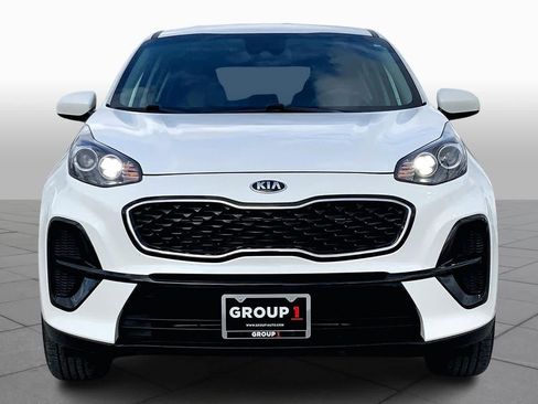 Used 2022 Kia Sportage LX image 3