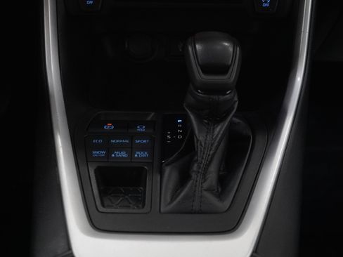 Used 2021 Toyota RAV4 XLE w/ Convenience Package AWD/4WD image 20