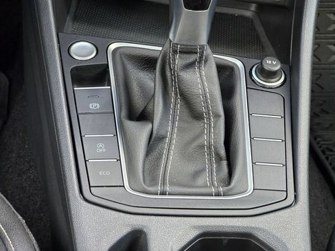 Used 2024 Volkswagen Jetta SE FWD image 37