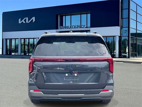 New 2026 Kia Carnival SX w/ SX Dark Edition Package image 5