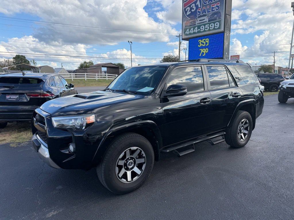 Used 2019 Toyota 4Runner TRD Off-Road Premium AWD/4WD image 6