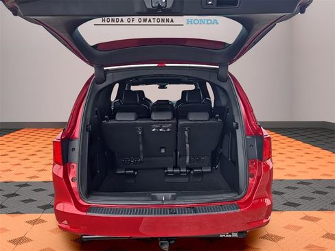 Used 2024 Honda Odyssey Sport image 15