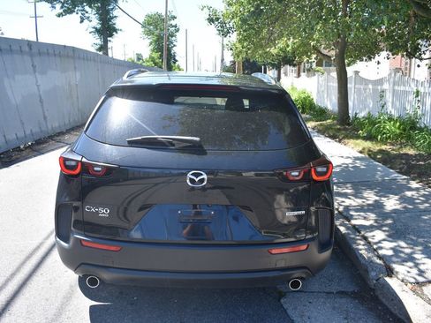 Used 2025 MAZDA CX-50 AWD 2.5 S w/ Preferred Package image 6