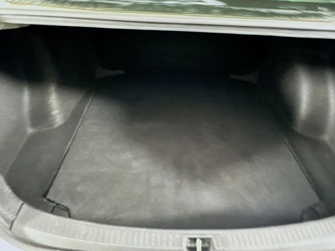 Used 2020 Toyota Corolla LE FWD image 27