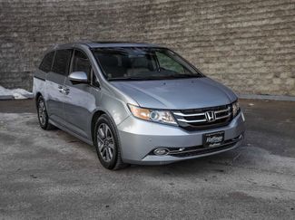 Used 2017 Honda Odyssey Touring video 2