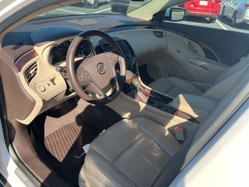 Used 2016 Buick LaCrosse Sport Touring FWD image 21