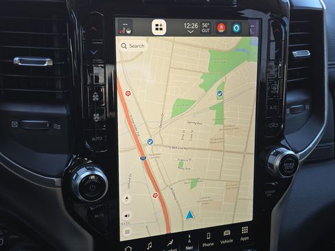 Used 2022 RAM 1500 Laramie w/ Laramie Southwest Edition image 18