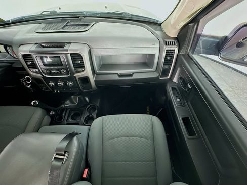 Used 2018 RAM 2500 Tradesman w/ Chrome Appearance Group AWD/4WD image 11