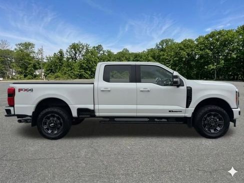Used 2023 Ford F250 Lariat w/ Sport Appearance Package AWD/4WD image 10
