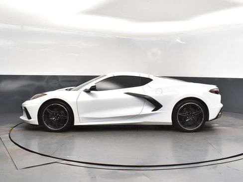 Used 2025 Chevrolet Corvette Stingray Coupe w/ 1LT image 4