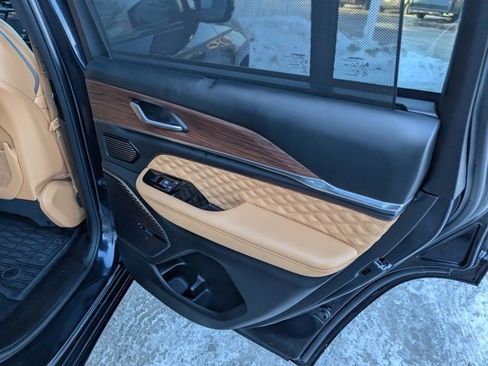 Used 2024 Jeep Grand Cherokee Summit w/ Adv Protech Group IV image 34