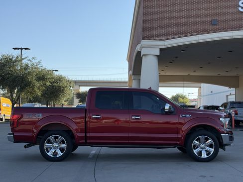 Used 2018 Ford F150 Lariat w/ Equipment Group 502A Luxury AWD/4WD image 3