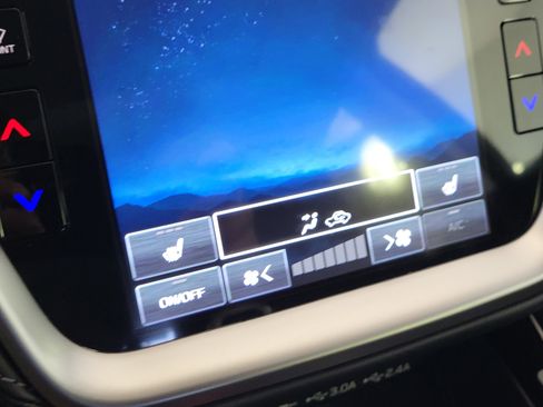 Certified 2023 Subaru Outback Limited image 18