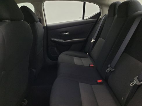 Used 2023 Nissan Sentra SV FWD image 18