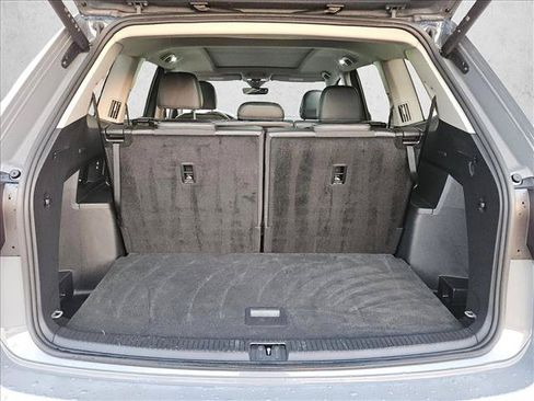 Used 2026 Volkswagen Atlas SE FWD image 6