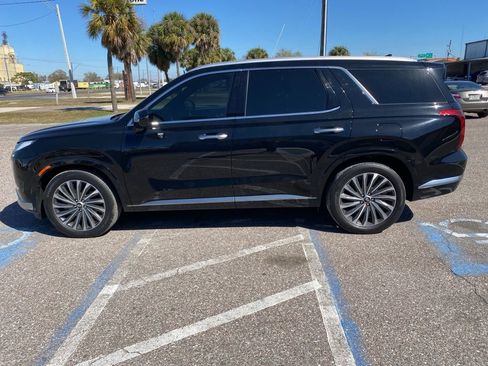 Used 2024 Hyundai Palisade Calligraphy image 6