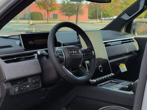 New 2026 GMC Sierra EV Elevation image 10