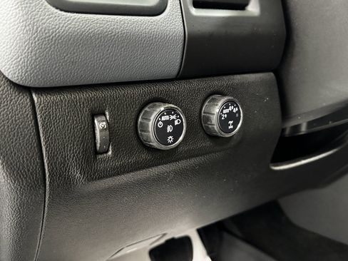 Used 2018 Chevrolet Colorado Z71 image 14