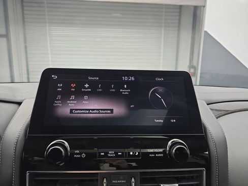 Used 2024 INFINITI QX80 Luxe image 32