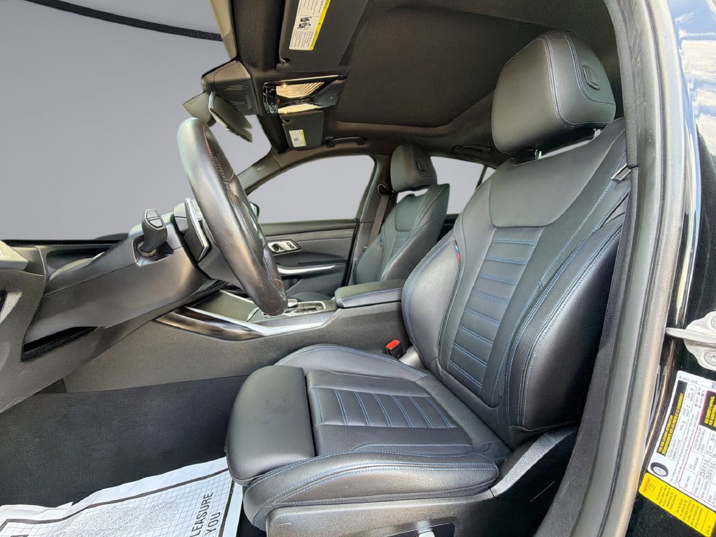 Used 2023 BMW M340i RWD image 30