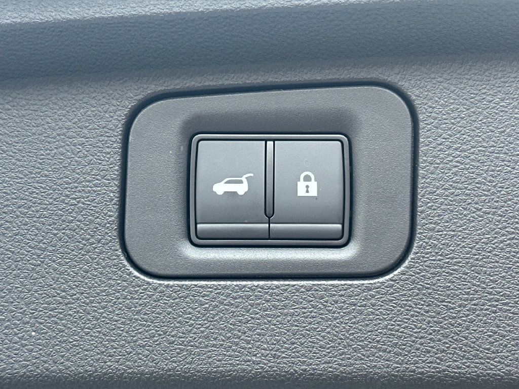 Certified 2026 INFINITI QX80 4WD image 16