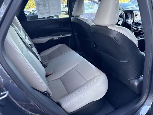 Used 2024 Lexus RX 350 Premium Plus image 14