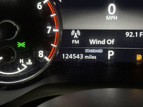 Used 2021 Nissan Rogue SV FWD image 13